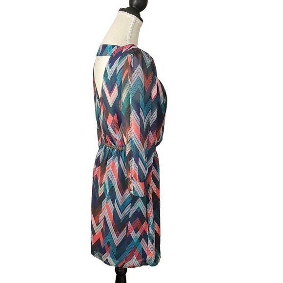 As U Wish Chevron Print Peek-a-boo Back A-Line Slip Lined Dress – Size Medium - Picture 12 of 16